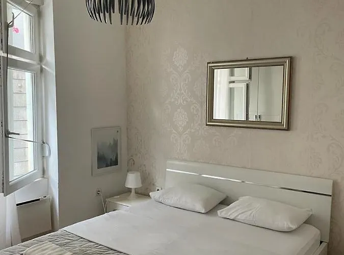 City Apartments Ana
